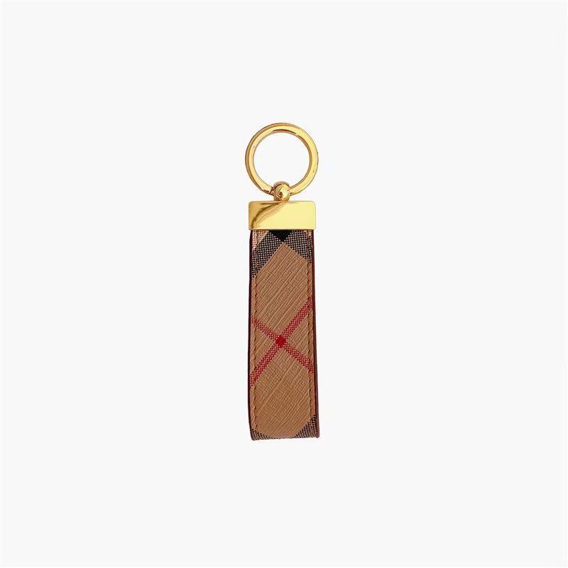 

Share to be partner Designer Keychain Key Chain Buckle Keychains Wristlet Fashion Brand Luxury Leather Keyring Pendant Plaid Gift Men Women Car Bag Keychains