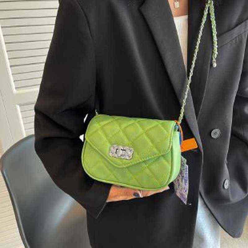 

Luxury Brands Chain Design Handbag Quality Leather Flap Crossbody Bags for Women 2022 Trend Ladies Shoulder Side Bag Small Tote, Black