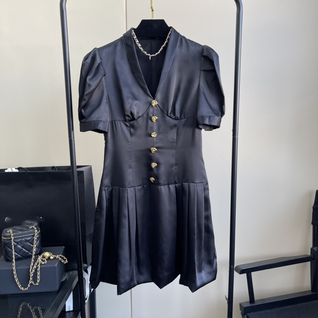 

2022 spring summer latest bud skirt design waist dress, Black
