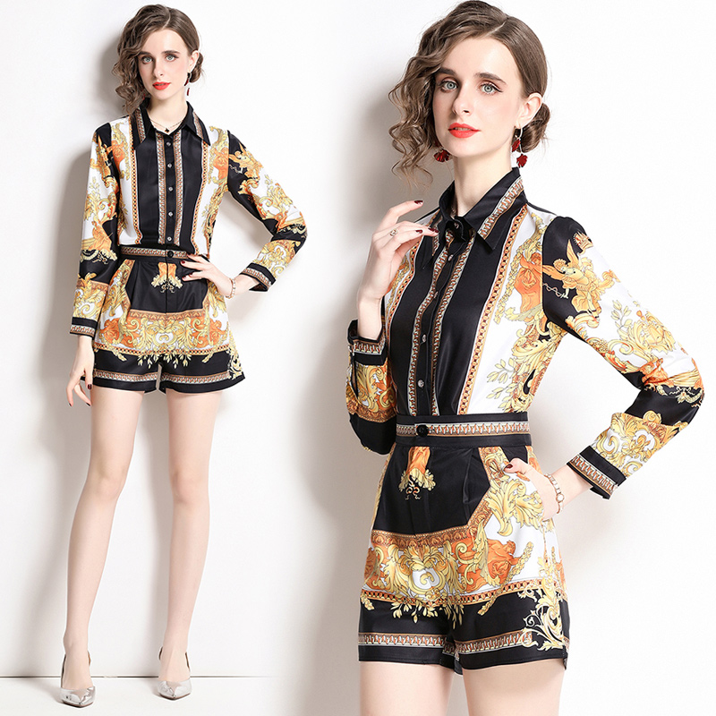 

2022 Baroque Print Shorts Set Pants Set Luxury Fashion Long Sleeve Button Shirt And Casual Short Pant Spring Autumn Vintage Suit Office Lady Elegant Designer Suits