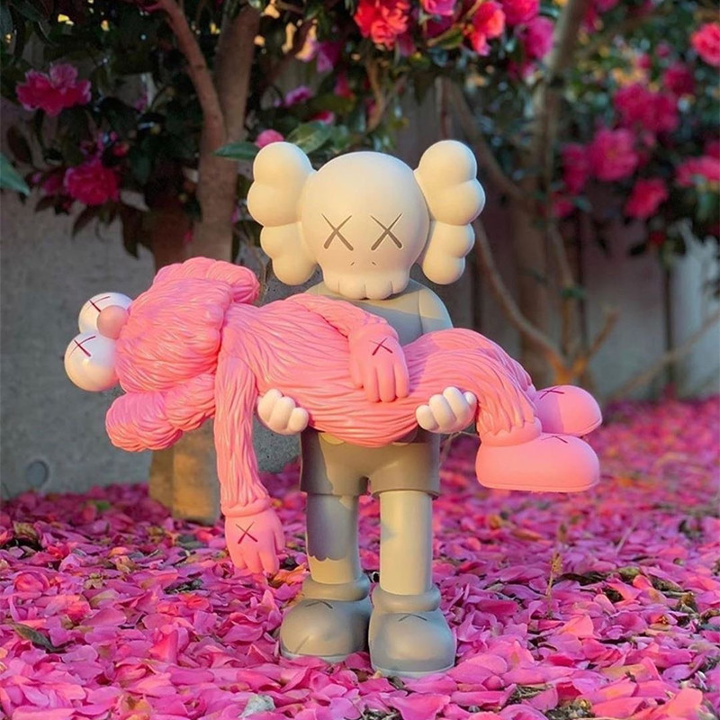 

Popular sale 35CM 2KG The GONE Companion and princess held goalkeeper Vinyl Figure With Original Box Action Figure model decorations toys