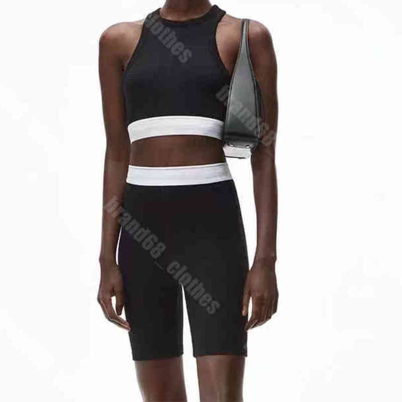 

High Quality Women Yoga Knit 2 pic suit Casual Gym Pack Drags Running Tank Top vest Shorts Fitness slim Leggings female Clothing Sports Bras a1