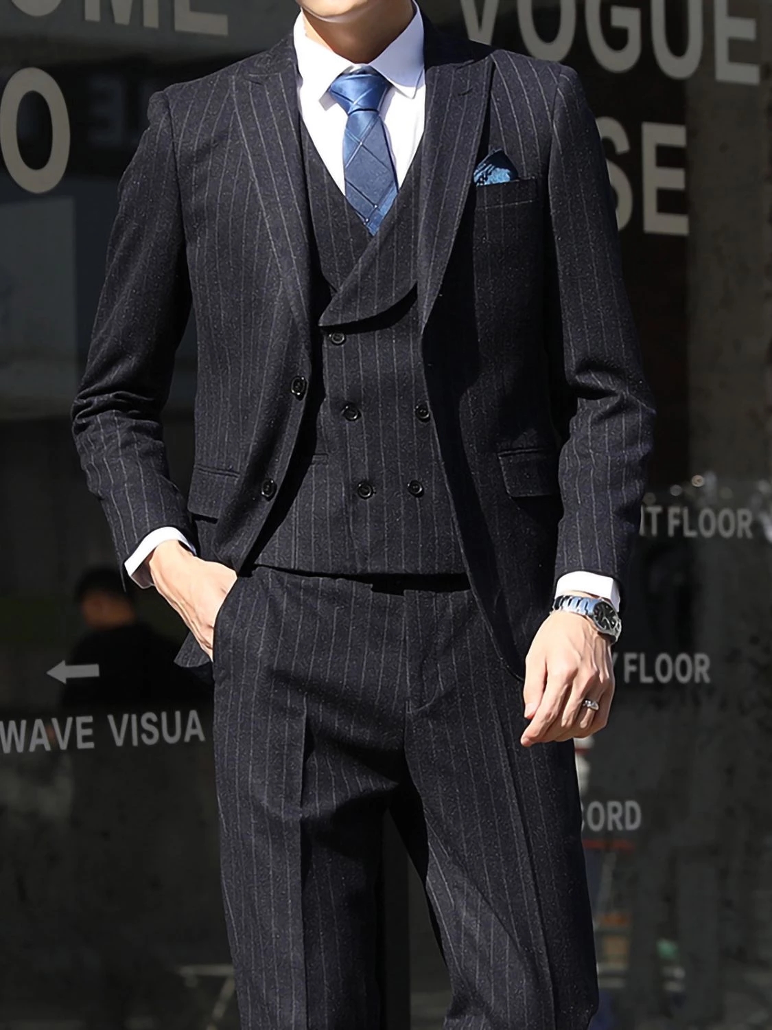 

Classic Stripe Mens Wedding Groom Tuxedo Suits Vintage Formal Business Blazer 3 Piece Sets Costume Homme Jacket Vest Pants, Same as image