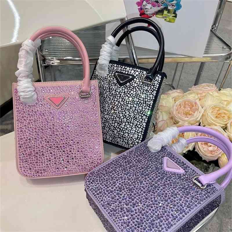 

Purse 2022 new piano score bag triangle Rhinestone diamond all over the sky star tot bag single shoulder portable messenger Handbags Womens, Black