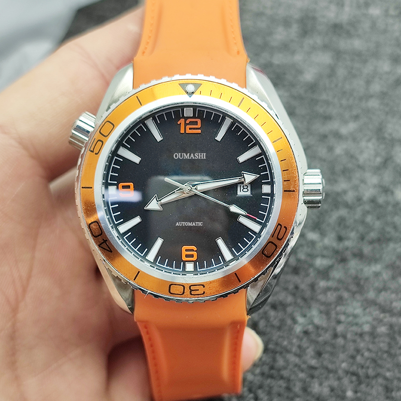 

42MM Men's Watch Automatic Mechanical Watch Sapphire Glass Rubber Strap Waterproof Calendar