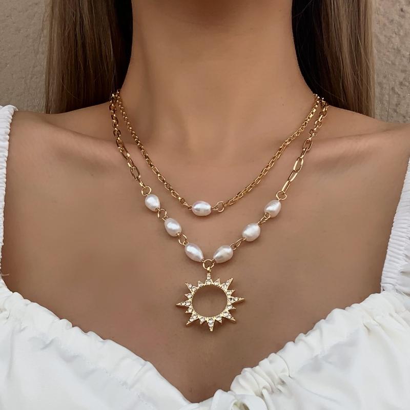 

Pendant Necklaces Flashbuy Bohemia Gold Color Chain Necklace For Women Baroque Pearl Zircon Sun Jewelry Accessories 2022Pendant