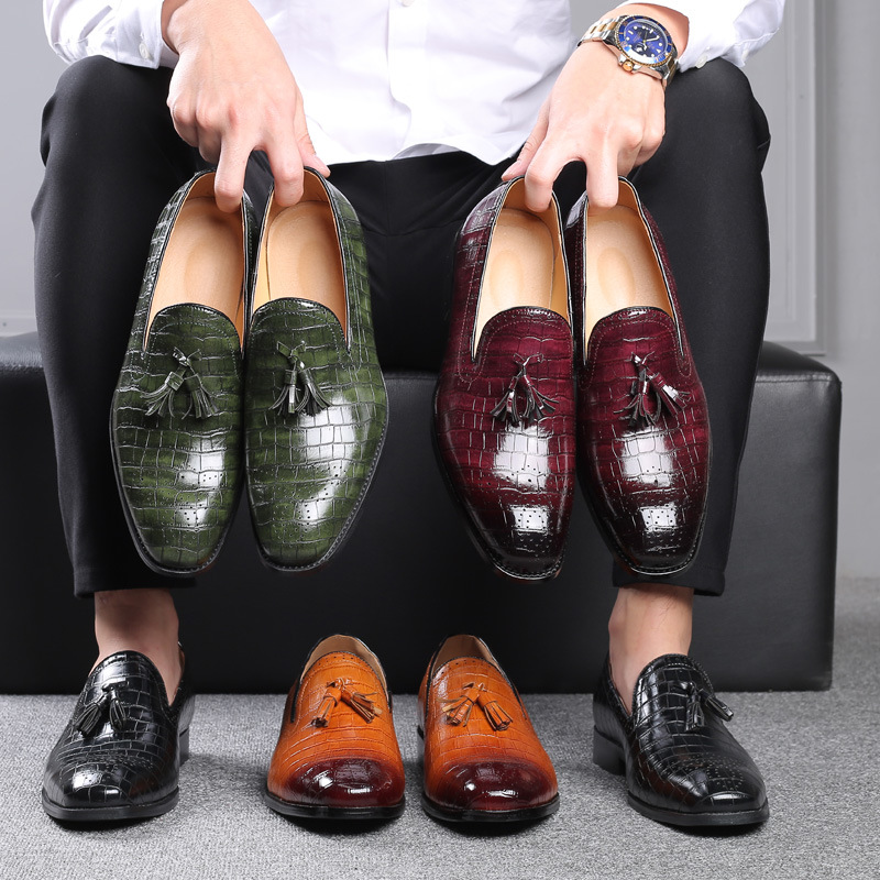 

Loafers Men Shoes PU Leather Solid Color Casual Fashion Daily British Pointed Toe Set Feet Tassel Brogue Carved Business Formal Shoes CP135, Clear