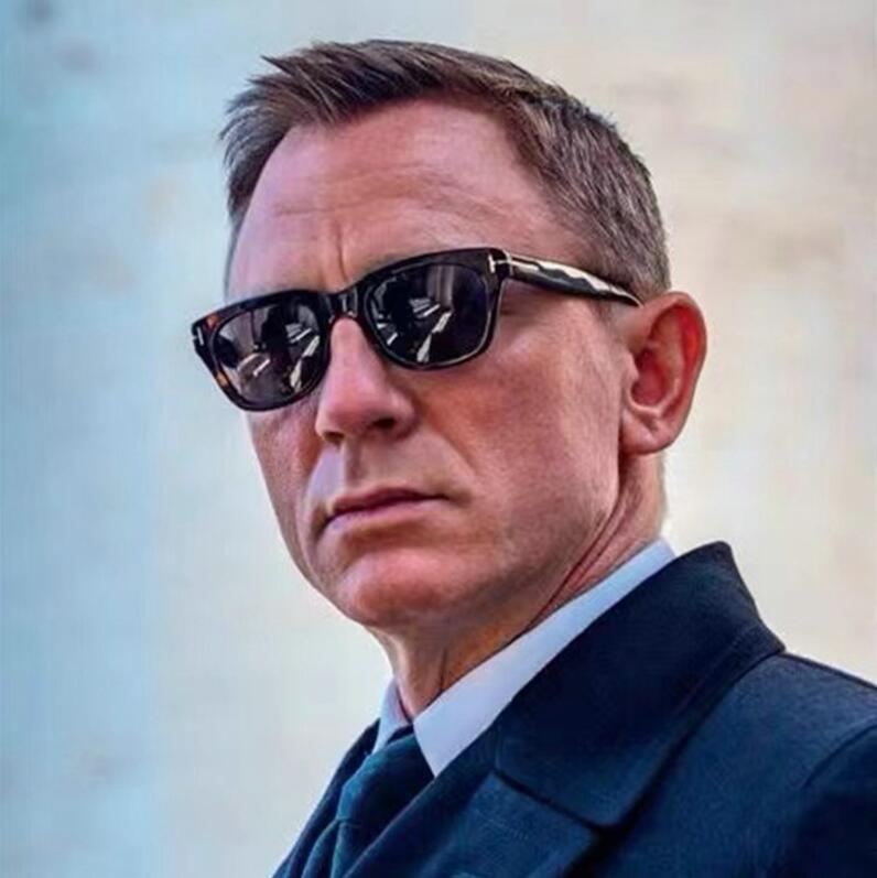 

Tom sunglasses new 007 211 movie British style men and women with the same black box Ford's business driving sunglass TF237 Cycling eyeglass