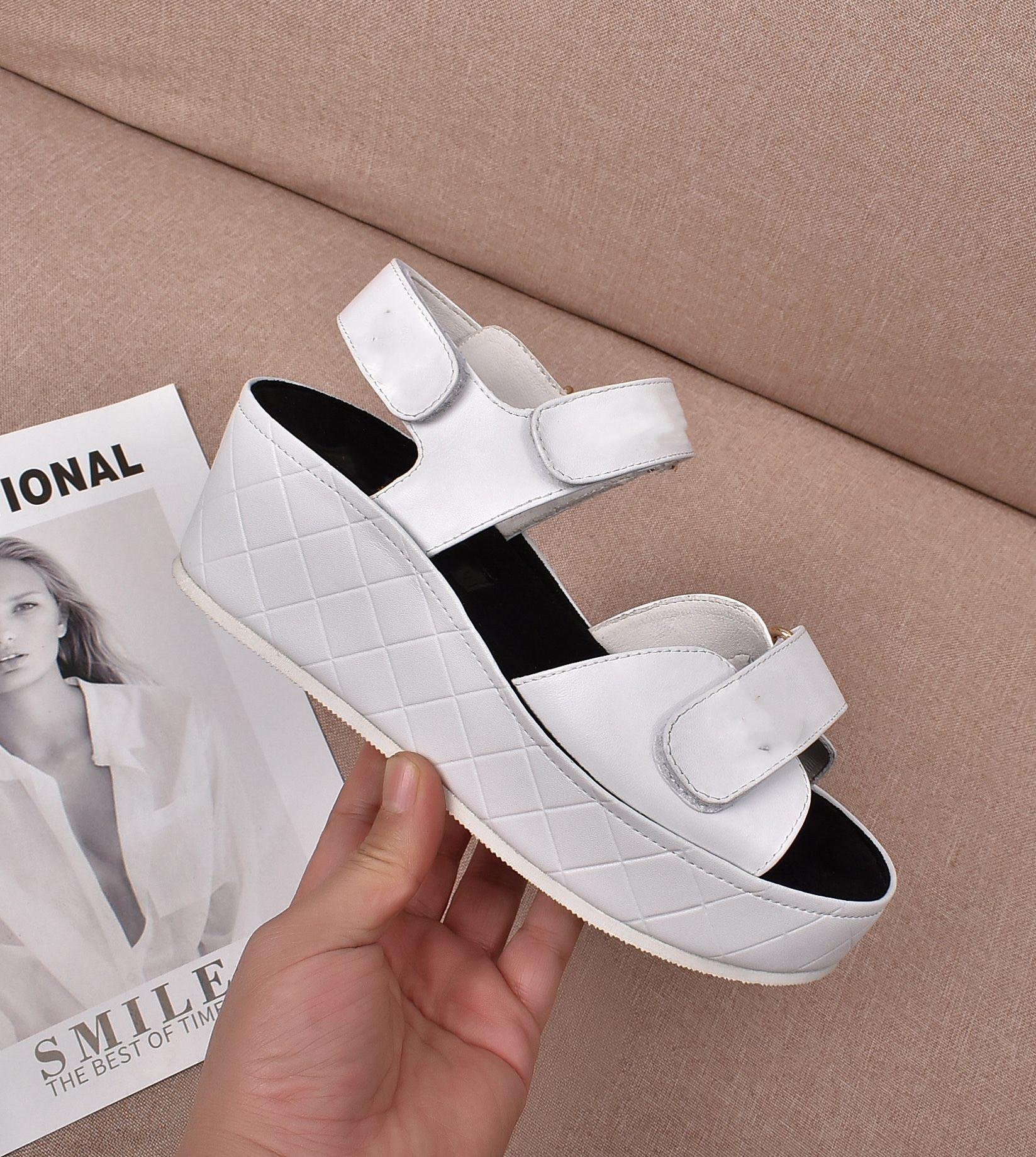 

2022 High Quality Ladies Platform Sandals Improved Ethnic Canvas Fashion Summer Casual Beach Slippers Size 35-41, White