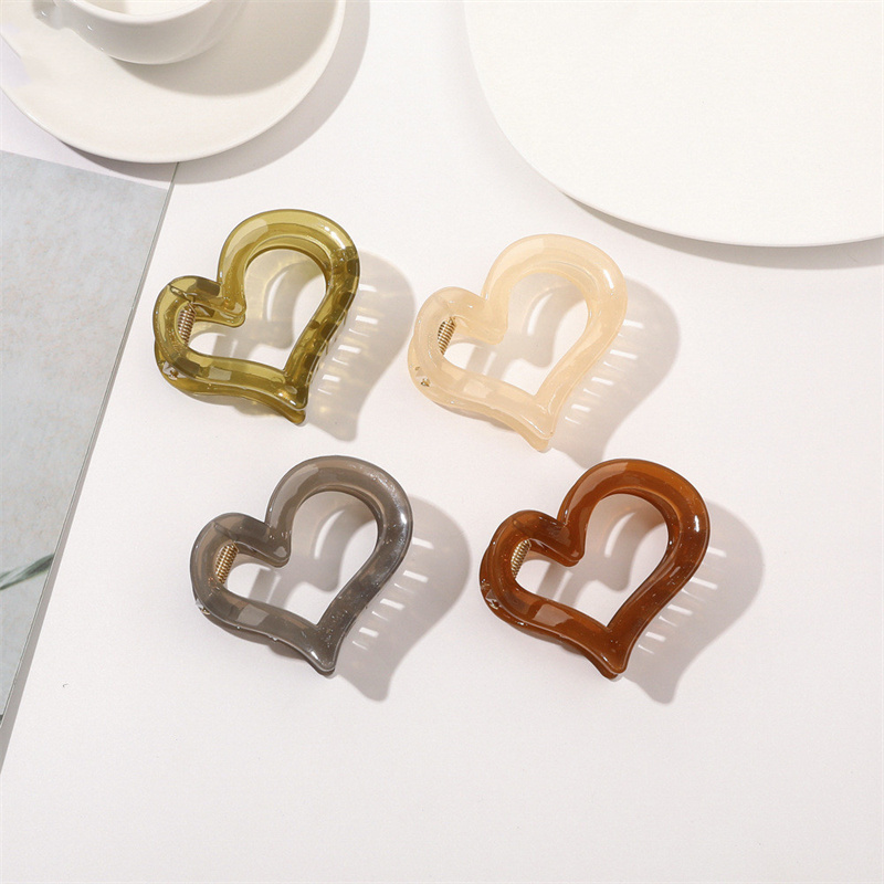 

Medium Size Heart Square Chain Pumpkin Shape Hair Clip Clamp Hollow Out Plastic Ponytail Scrunchies Hairpins Women Lady Head Wear Bath Hair Claws Clips
