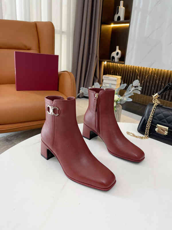 

Boots autumn and winter style square head zipper fashion boots horse shackle low heel short wind locomotive women, 1# shoe box