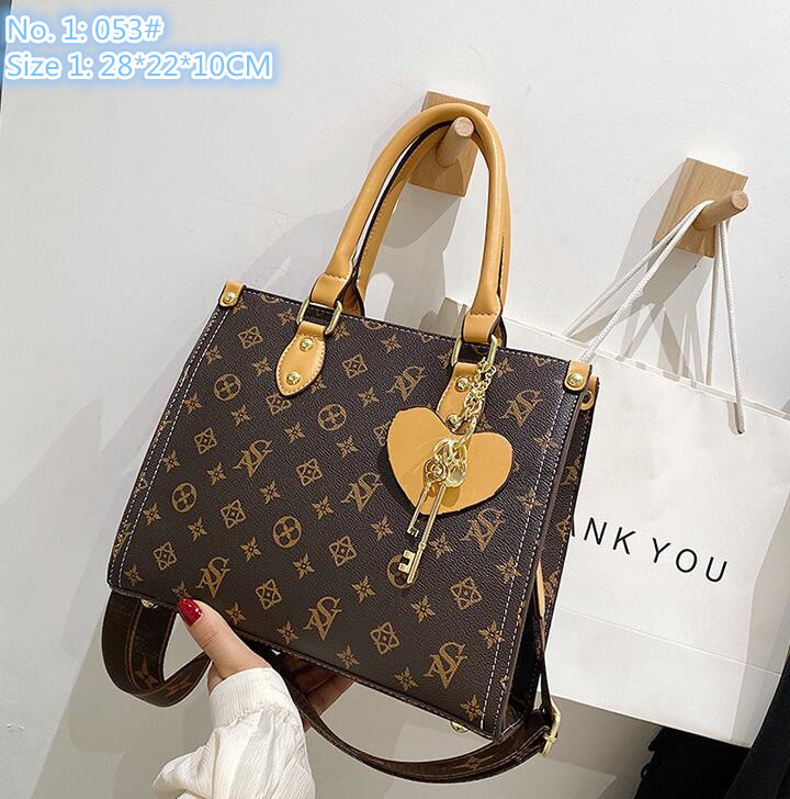 

Wholesale factory ladies shoulder bags 2 styles street trend contrast leather handbag retro letter printing tote bag simple gold pendant fashion handbags, Beige1-053#