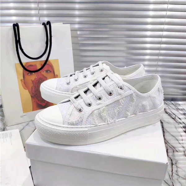 Femmes de haute qualité Canvas Designers floraux obliques baskets décontractées plate-forme basse plate-forme luxueuse entraîneurs de chaussures