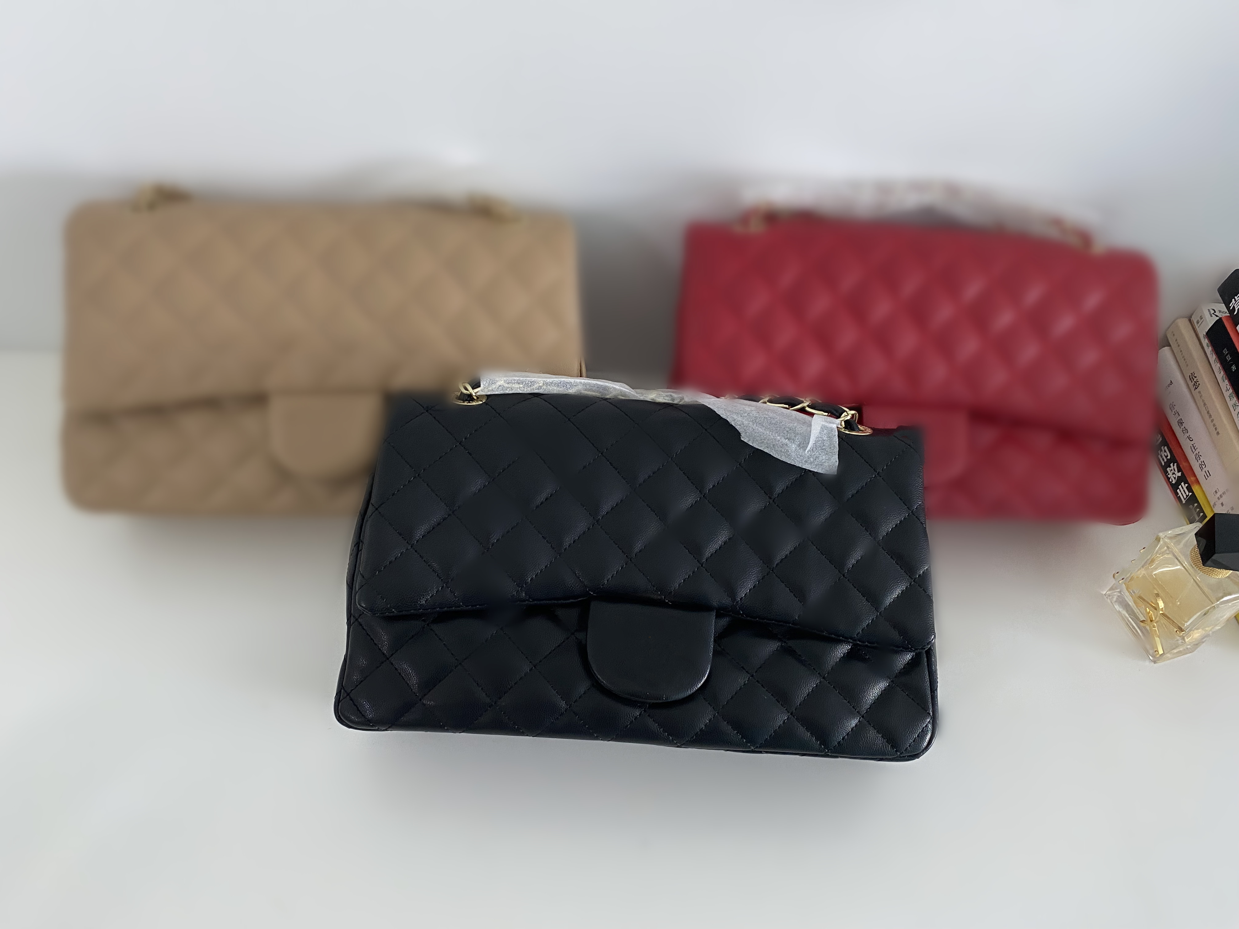 

High Quality CC Luxury Designer Lady Fashion Totes Clutch Bag Letter Handbags Lattice Chains Totes channel women Shoulder Bags 30cm, Red