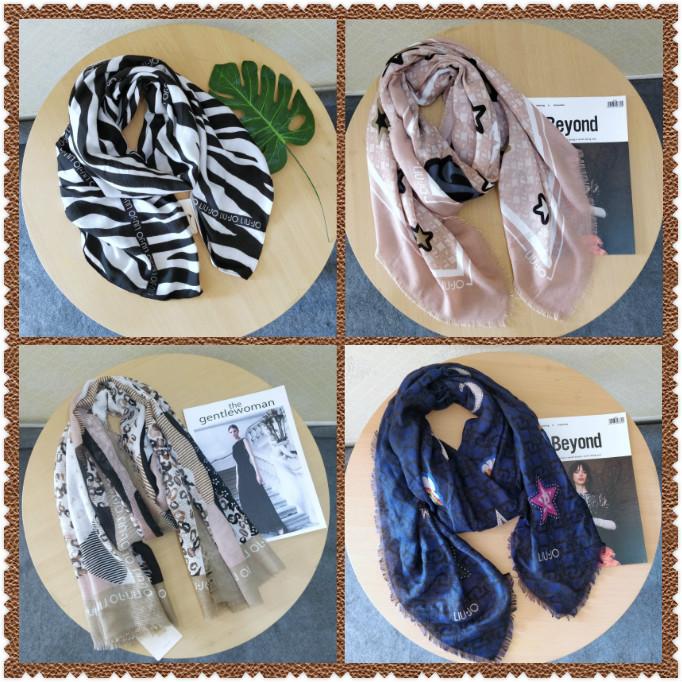 

Berets Wholesale Original Fashion Brand Womens Wear High-quality Scarf Scarf, Liu .jo, White