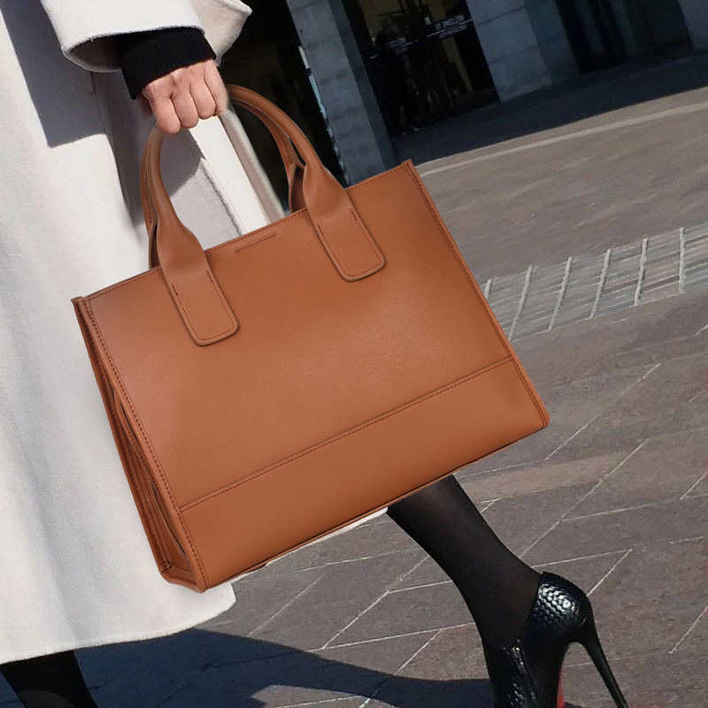 

showecomfort01 store Handbag women's simple and atmospheric leather bag 2022 new spring and summer fashion women's bag large capacity Single Shoulder Messenger, Black