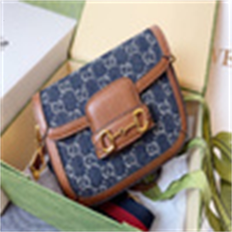 

Luxury design 658574 denim Letter Embossing handbag canvas real leather horsebit Shoulder bag Bamboo messenger bag Ophidia Vintage Padlock Broadway bag