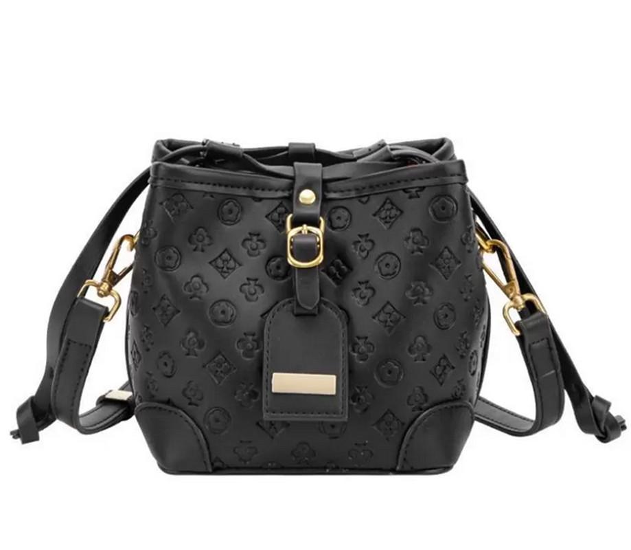 

Women's shoulder bag Messenger Bag genuine leather Sturdy Stylish Bucket Bags Drawstring Closure Tote Handbags Fashion Cover Lock, Not sending products