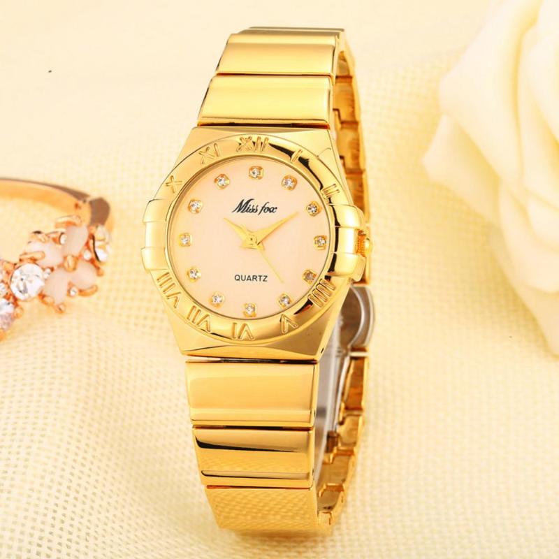 

Wristwatches Stylish Rhinestones Metal Band Quartz Watch Women Diamond Analog Ladies Watches Water Resistant Golden Clock Gift