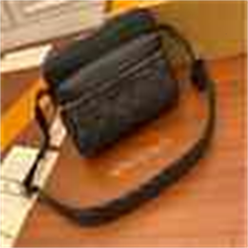 

M30233 Men's Diagonal Bag Wide Shoulder Strap Messenger Bag Women Totes Handbags Bags Shoulder Bags Clutches Backpacks Pouches Wallets, Picture show
