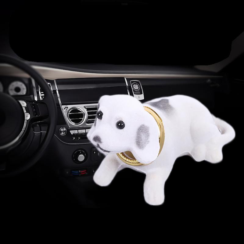 

Interior Decorations 2022 Car Ornaments Automobiles Dashboard Toys Shaking Head Dog Doll Cute Decoration Nodding Puppy Figures Auto Accessor