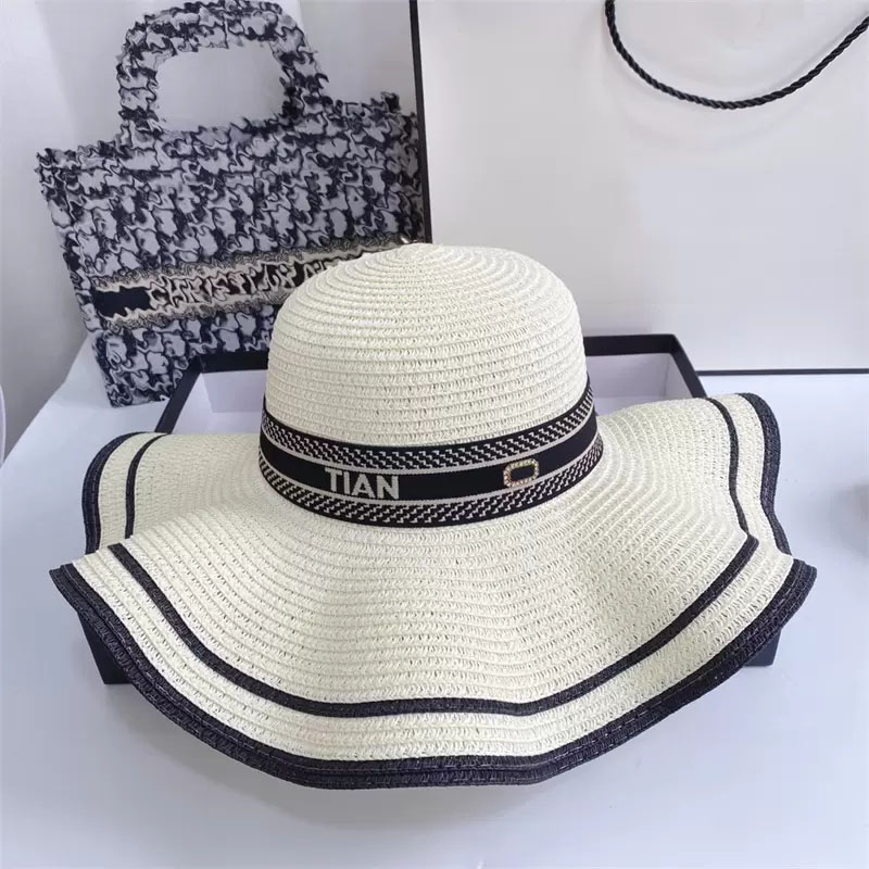 

Women Designer Ruffled Straw Hat Fashion Knitted Hat Cap For Ladies Wide Brim Hats Summer Sun Visor Bucket Hat Outdoor Beach Hats 2206236XQ, Khaki