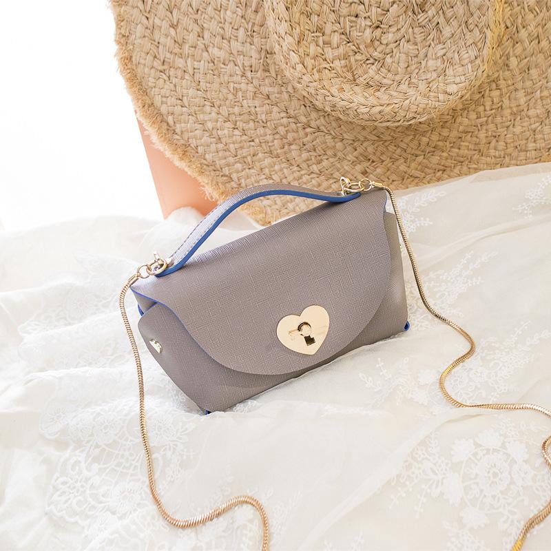 

Evening Bags 2022 Women Cute Bag With Heart Buckle Chain Fashion All-match Lady Single Shoulde Handle, Purple