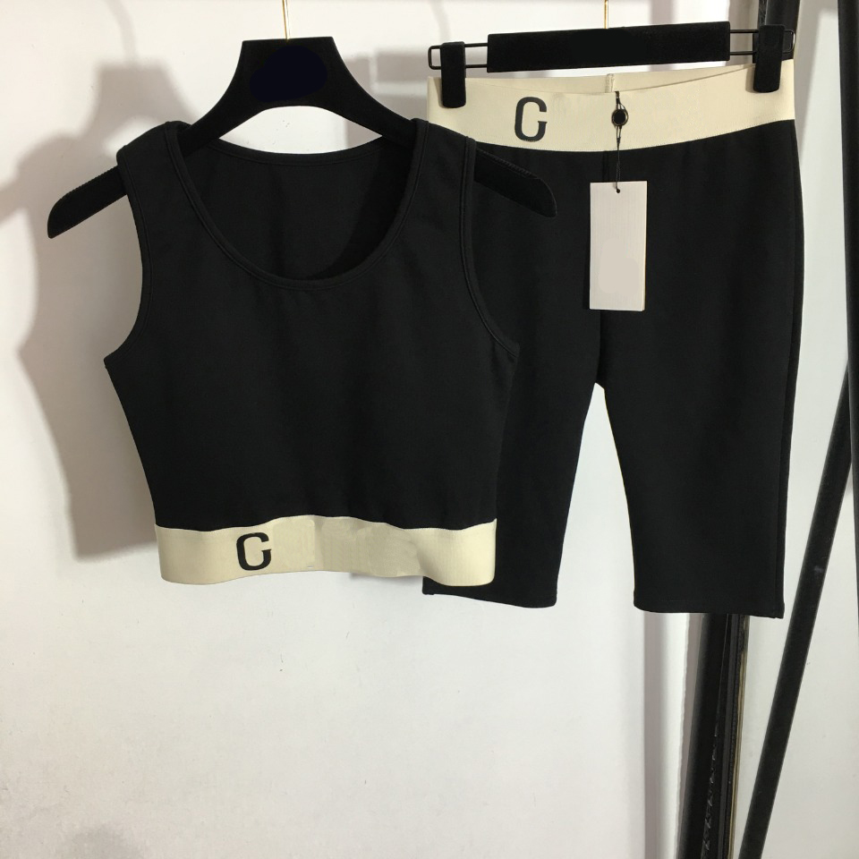 

Sexy Yoga Sports Shorts Tracksuits Letter Waistband Summer Vest Five Point Leggings Women Fitness Cycling Running Shorts, Black