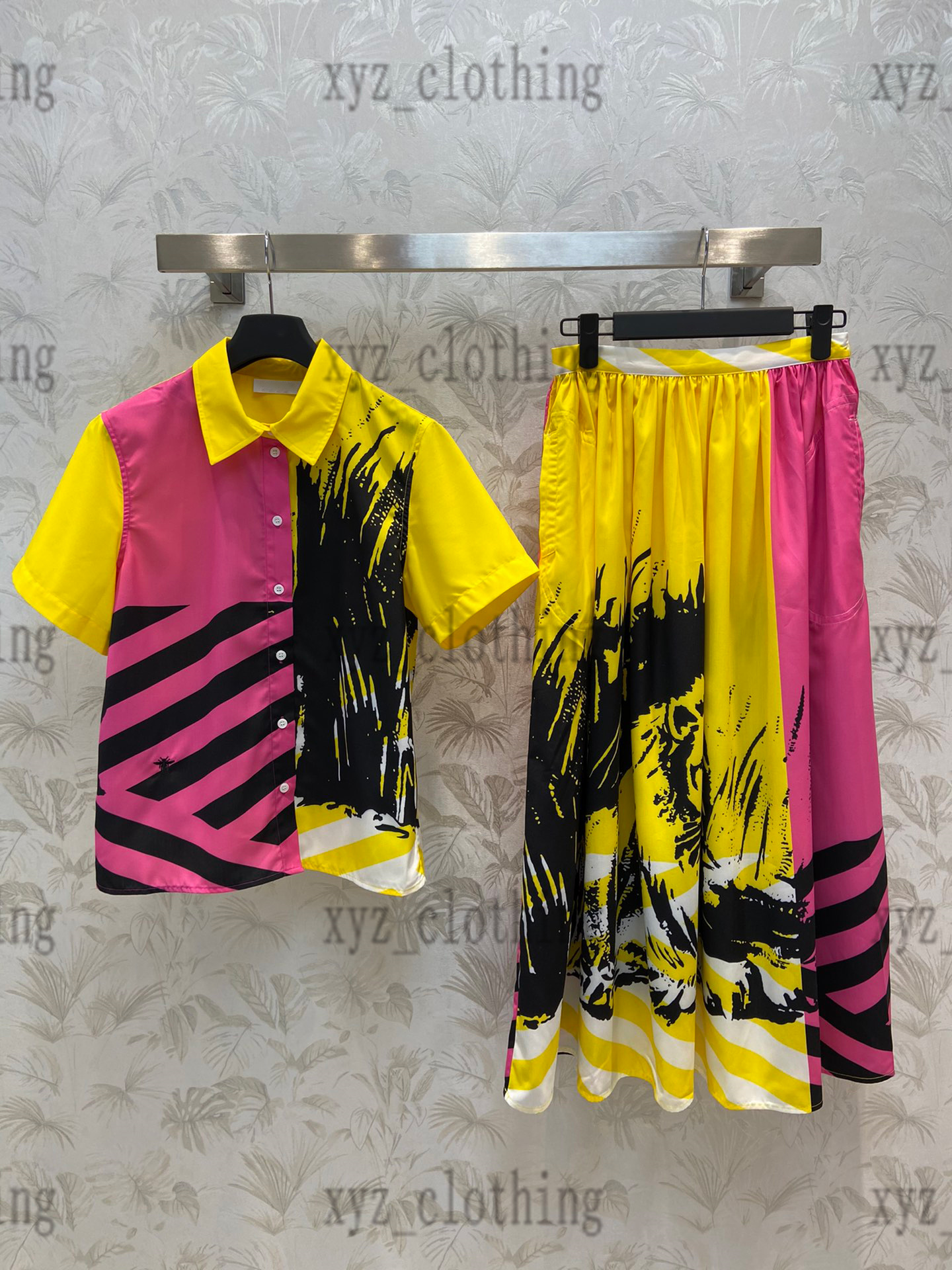 

high-end womens dresses sets 2022ss designer girls polo shirts with long skirts Pop Color Animal Print Short Sleeve Shirt Skirt boho dress romantic style size SML, Red