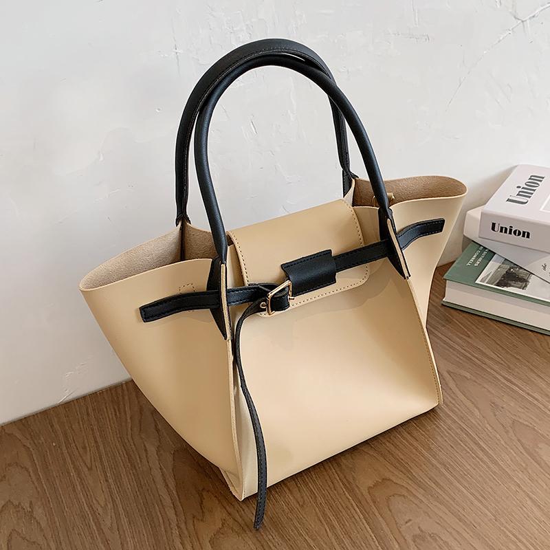 

Evening Bags Large PU Leather Shoulder 2022 Bag Trend Elegant Handbags Female Travel Totes Lady Fashion Hand Designer, White
