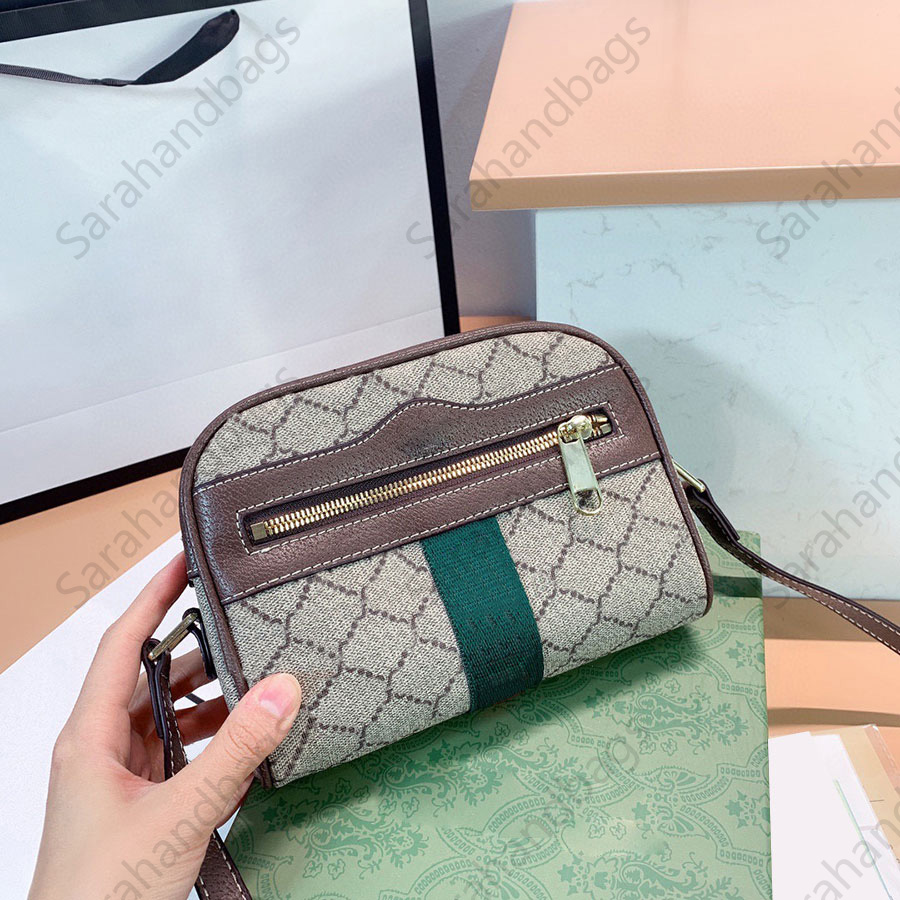 Cross Body Luxury Womens Sacs Sacs Fashion Two Letter Sac à main Dame Dame de haute qualité Portefeuille de sacs d'appareil photo