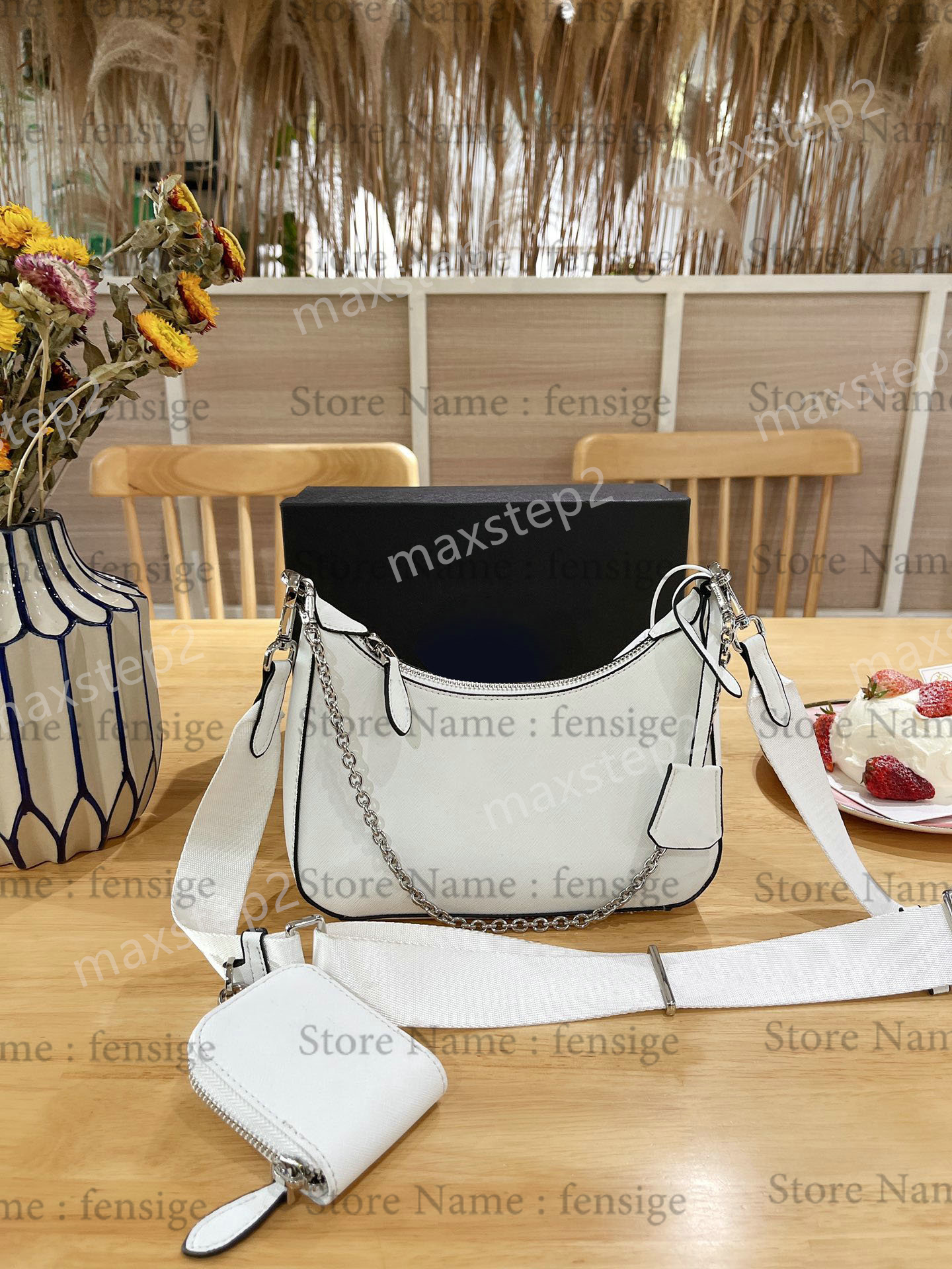

2022 New Design Bag Luxury SS Leather Hobo Bags for Women Shoulder Bags Lady Chest Pack Tote Chains Handbags Purse Style Nylon