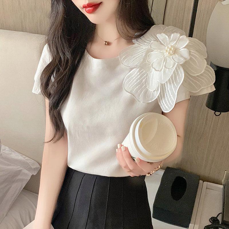 

Women' T-Shirt Three-dimensional Decorative Pearl Flower Personality Short-sleeved Women' Summer 2022 Temperament Design Top InsWomen, White