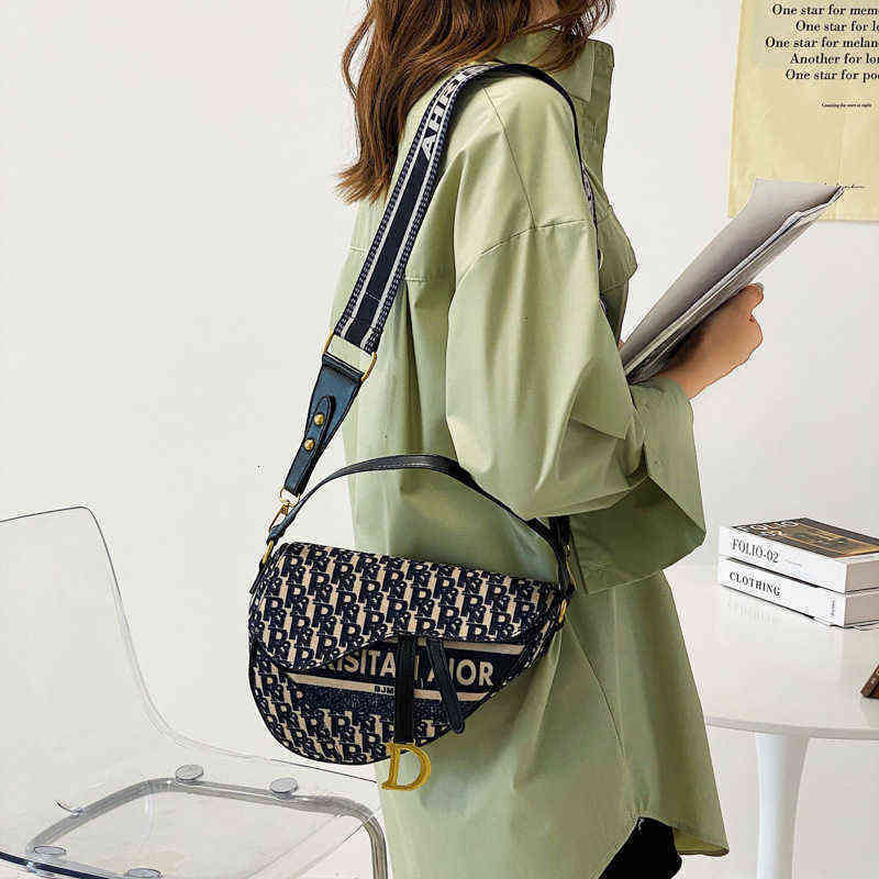 

2022 Designer Bags women's bag large capacity oblique span small Womens Genuine Leather Shoulder Crossbody Handbags, Blue