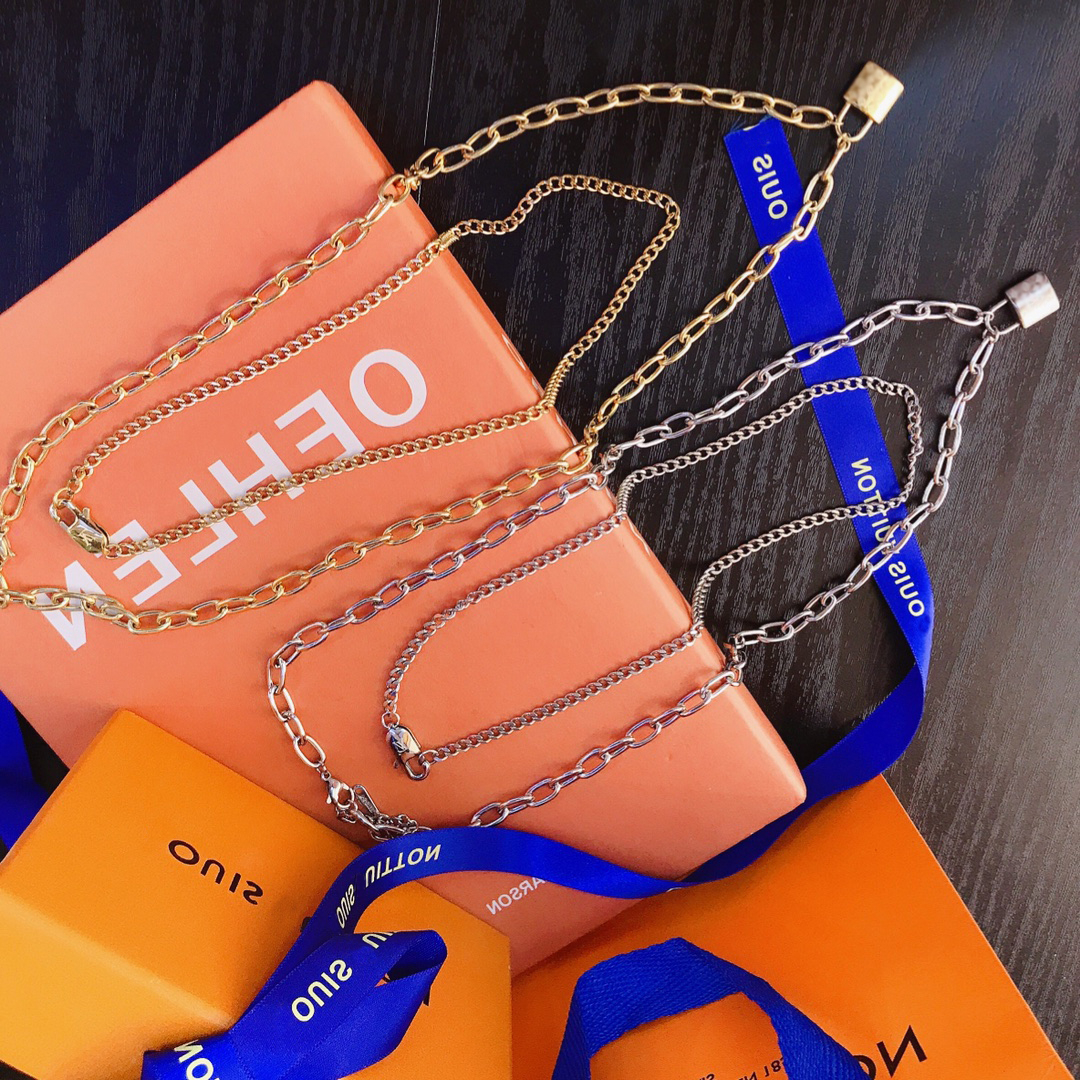

Luxury Designer Fashion Necklace Choker Chain 925 Silver Plated 18K Gold Plated Stainless Steel Letter Pendant Necklaces For Women Jewelry X029