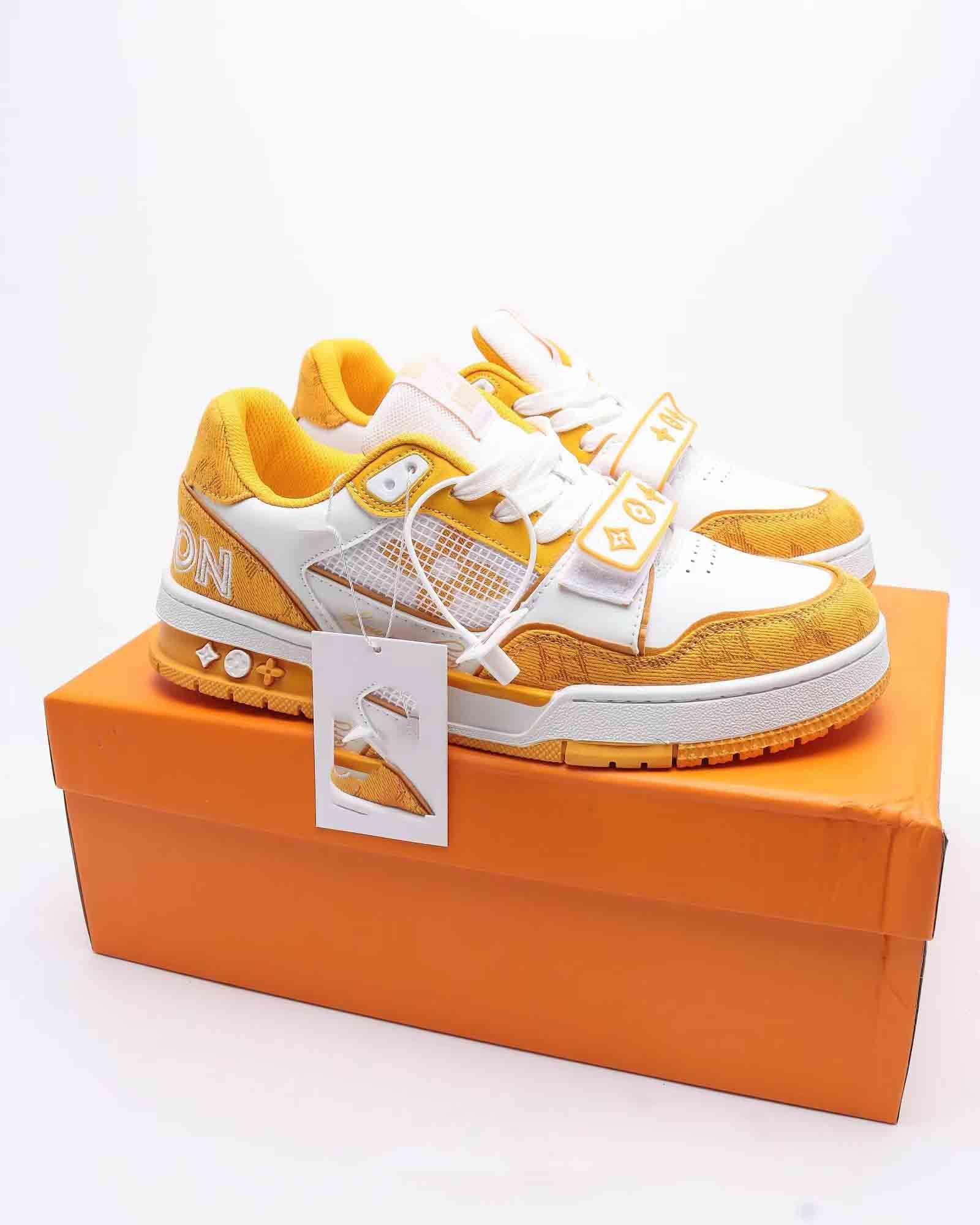

L new men's and women's high-end walking shoes leisure sports culture 100 match basketball shoes V original 1 to 1 copy senior sense solid yellow