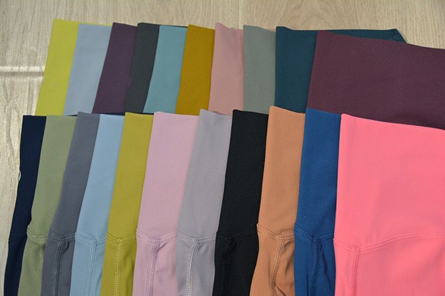 

Solid Color Women yoga pants High Waist Sports Gym Wear Leggings Elastic Fitness Lady Overall Full Tights Workout designer Yoga L-2199