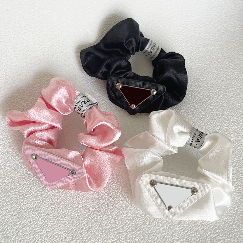 

17style HairBands Jewelry P Family Nverted Triangle Glossy Leather PU Ring Large Elastic Rubber Band Iron Inverted Triangle Letter Hair Rope Headdress Wholesale