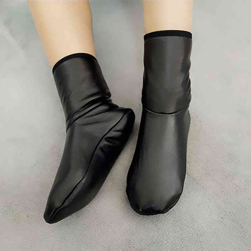 

Dres Shoe Fashion Winter Warm Leather Thermal Boat Slipper Indoor House Soft Non slip Sock Unisex Men Women Comfortable Boot 220723, Black