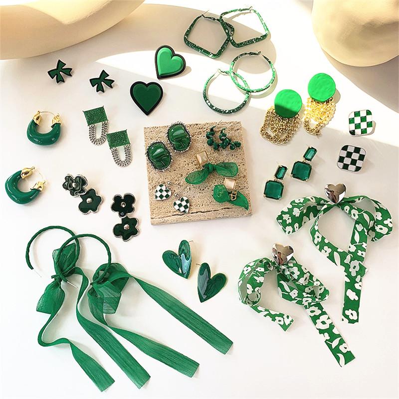 

Dangle & Chandelier Green Earrings For Women Retro Statement Chain Geometric Drop Earing 2022 Fashion Ear Jewelry Korean Paint Flower Hangin
