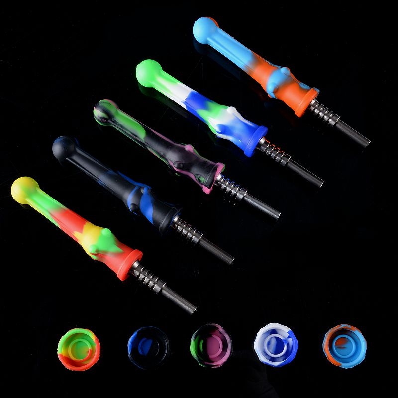 

Silicone Mini Smoking Hand Pipes With Titanium Quartz Ceramic Nail and Cigarette Oil Box Oil Burner Dab Rigs Nector Collector Small Glass Bong NC Kits