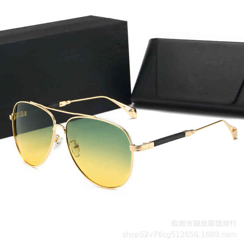 

Sunglasses New men's metal polarized sunglasses, personalized two color night vision trend big frame toad glasses with box