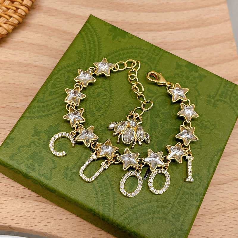 Bracelet de luxe Bracelet Designer Star Lettre de bijoux en diamant Bracelets pour femme Gift d'anniversaire de la Saint-Valentin avec logo et bo