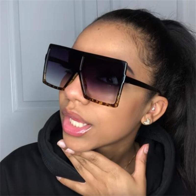 

Sunglasses Oversize Frame Women Fashion Square Glasses PC Vintage Retro Eyglasses Female Oculos Feminino Lunette Eyewear