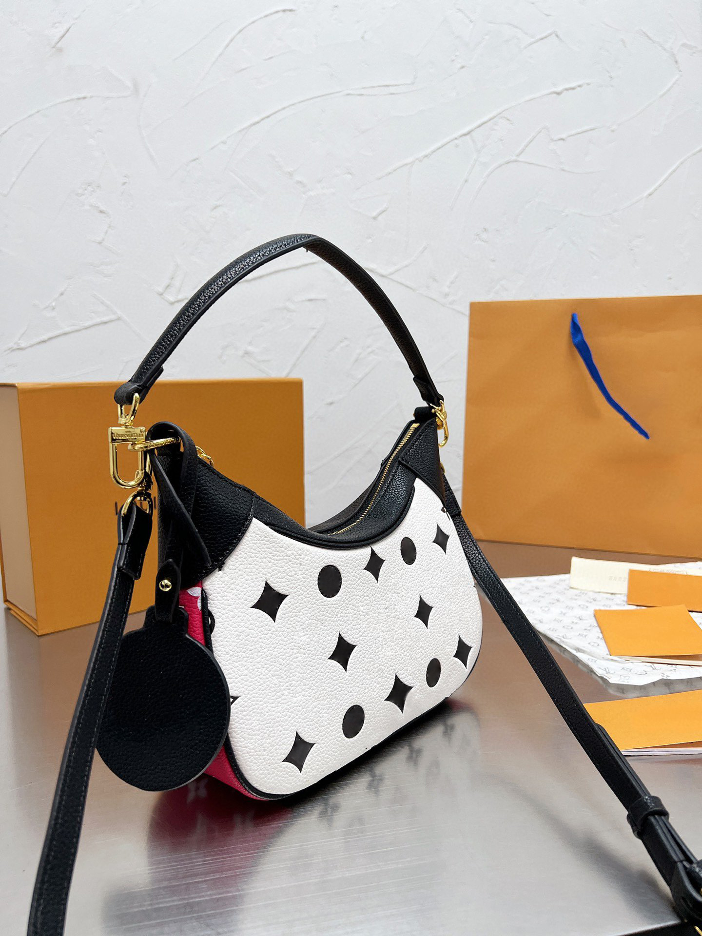 

Luxury Fashion Croissant High Quality Fashion Classic Bags All-match Medium Tote Women Handbags Pattern black Shoulder clutch Bag tops designer design brand, Shipping pay