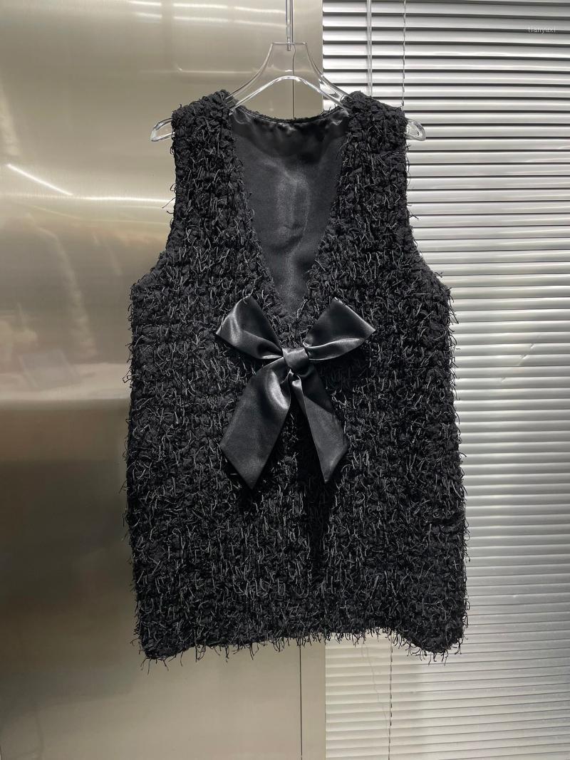 

Casual Dresses 2022 Women Fashion Lamb Fur V-neck Bow Embellished Sleeveless Vest Dress 1111