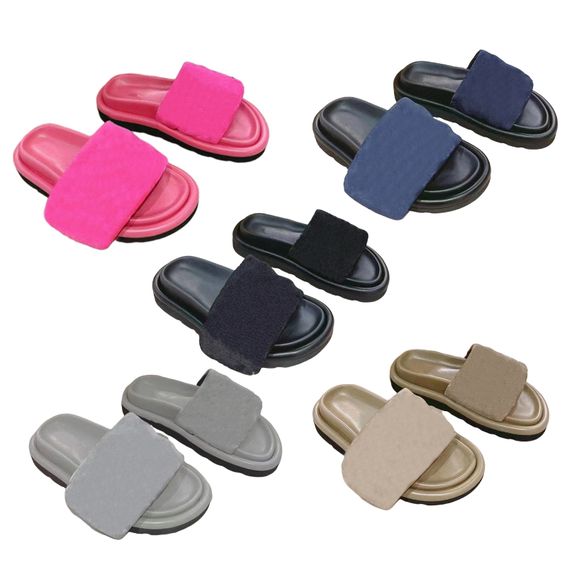 

High Quality Designers Slippers for Women Luxurys Slides Calfkin Sandals Flat Comfort Fashionable Rubber Outsole Beach Shoes, Make up difference
