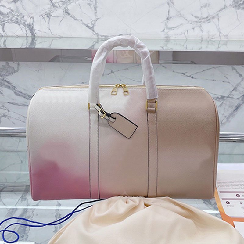 

Duffel Travelling Luggage Bags Large Capacity Travel Bag Fashion Letters Genuine Leather High Quality Handbags Zipper Closure Removable Strap