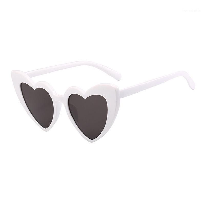 

Sunglasses Pink Heart Women White Sun Glasses Black Shades Red Luxury Designer 2022 Trend Vintage
