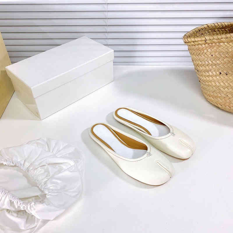 

Designer Dresses Shoes Wedding Matching Clutch Shoes Split Toe Shoes Women Ballet Shoe Top Quality Women Shoe High Heels Sexy Pumps Office Dress Shoe 220613